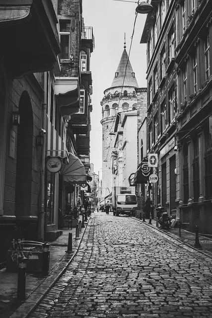 Explore Istanbul’s Best: Galata Tower Hotels