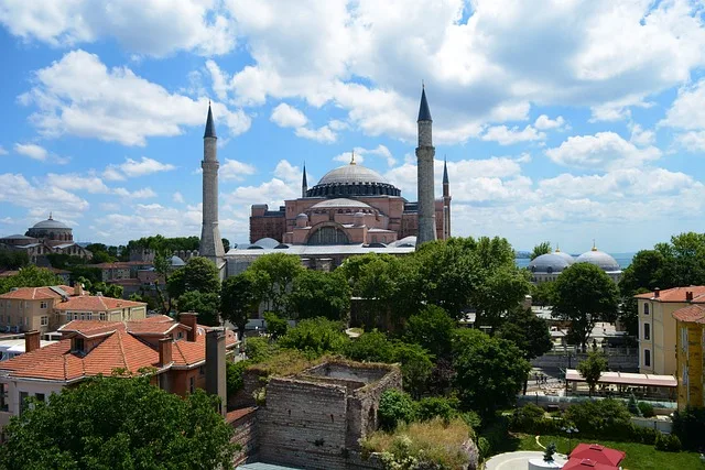 Hagia Sophia Inside: Marvel at the Intricate Interior